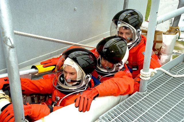 NASA image: KSC-98pc452