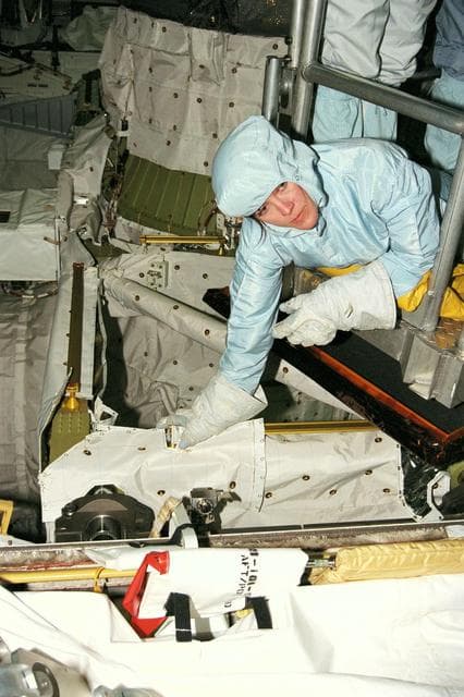 NASA image: KSC-98pc467