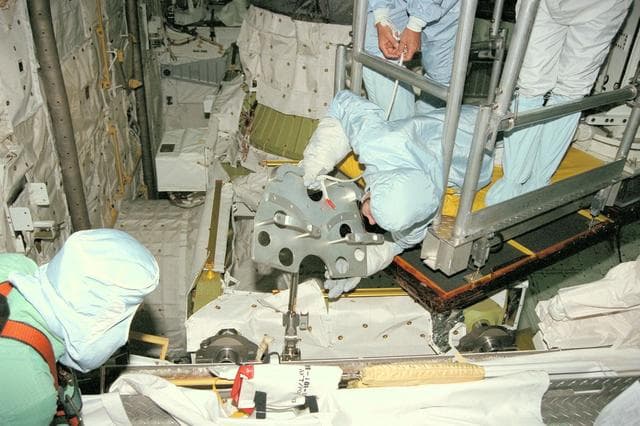 NASA image: KSC-98pc468