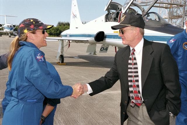 NASA image: KSC-98pc477