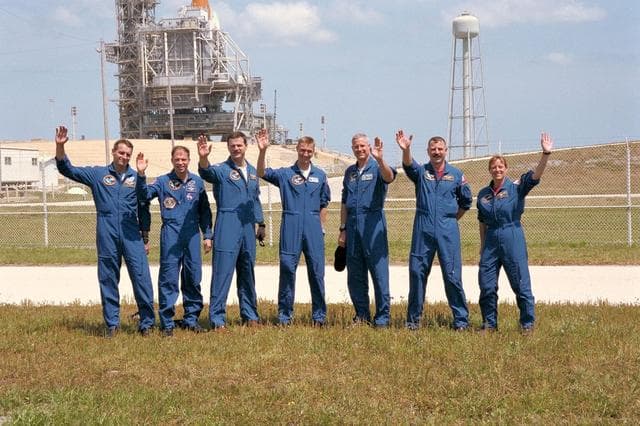 NASA image: KSC-98pc482