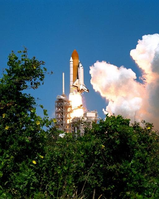 NASA image: KSC-98pc499