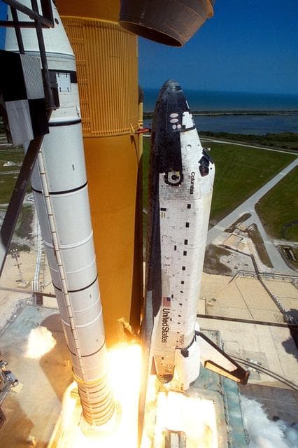 NASA image: KSC-98pc507