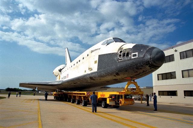 NASA image: KSC-98pc535