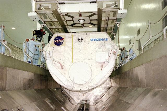 NASA image: KSC-98pc544