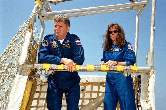 NASA image: KSC-98pc596