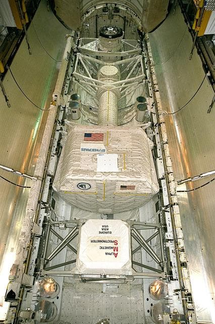 NASA image: KSC-98pc637