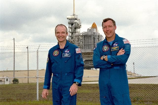 NASA image: KSC-98pc667