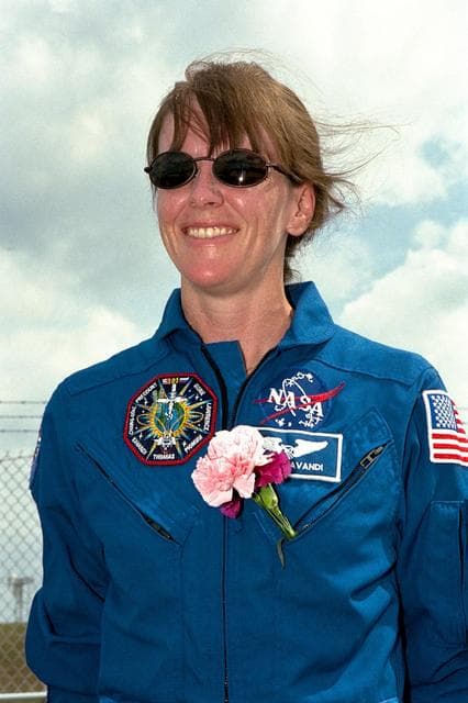 NASA image: KSC-98pc669