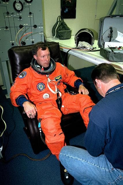 NASA image: KSC-98pc673