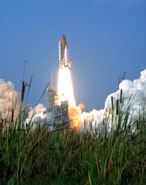 NASA image: KSC-98pc688