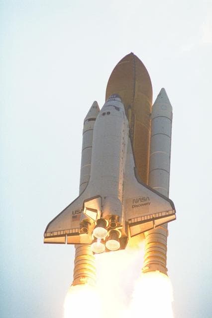 NASA image: KSC-98pc690
