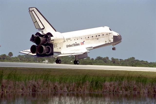 NASA image: KSC-98pc743
