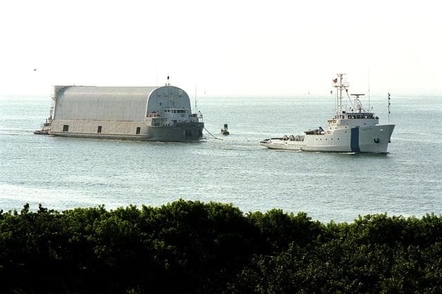 NASA image: KSC-98pc754