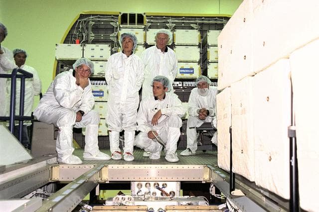 NASA image: KSC-98pc836