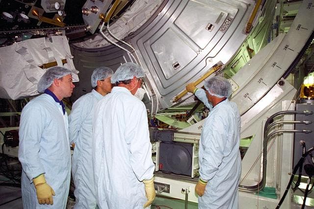 NASA image: KSC-98pc841