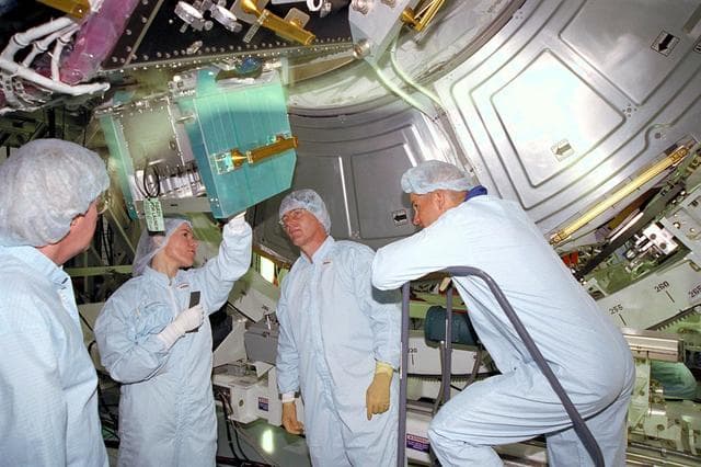 NASA image: KSC-98pc846