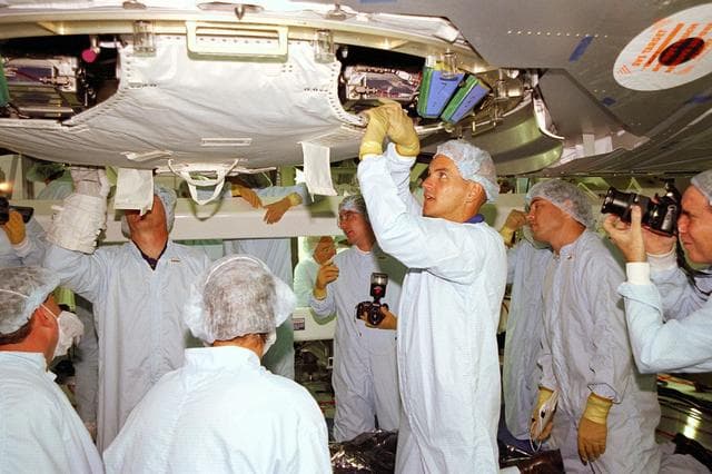 NASA image: KSC-98pc847