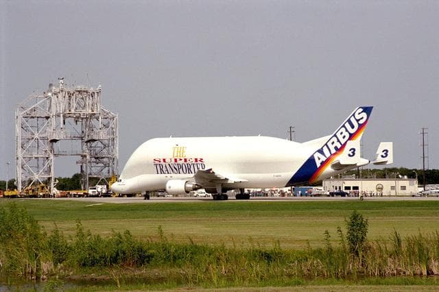 NASA image: KSC-98pc886