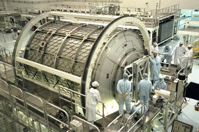 NASA image: KSC-98pc892