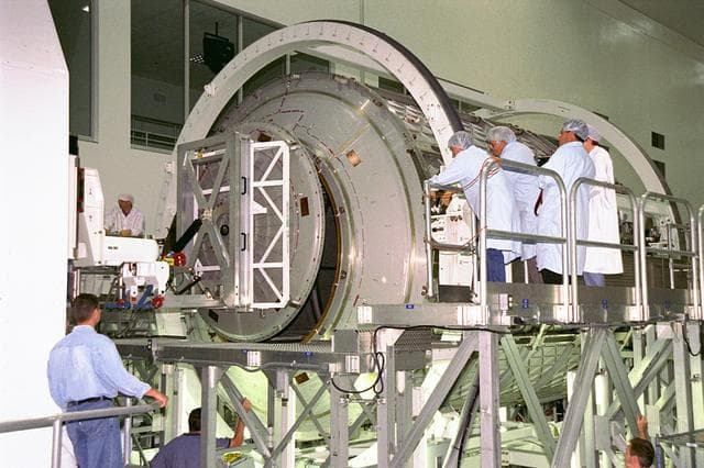 NASA image: KSC-98pc895