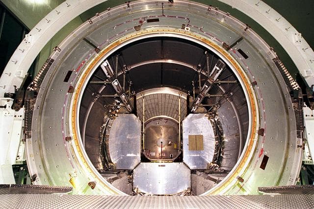 NASA image: KSC-98pc897