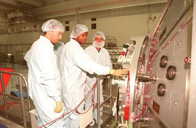 NASA image: KSC-98pc922