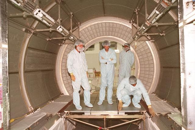 NASA image: KSC-98pc925