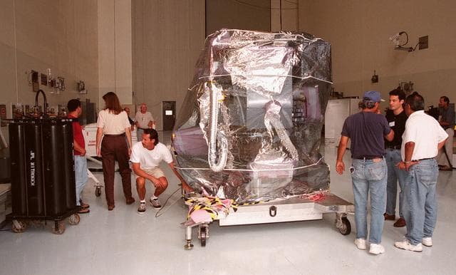 NASA image: KSC-98pc931