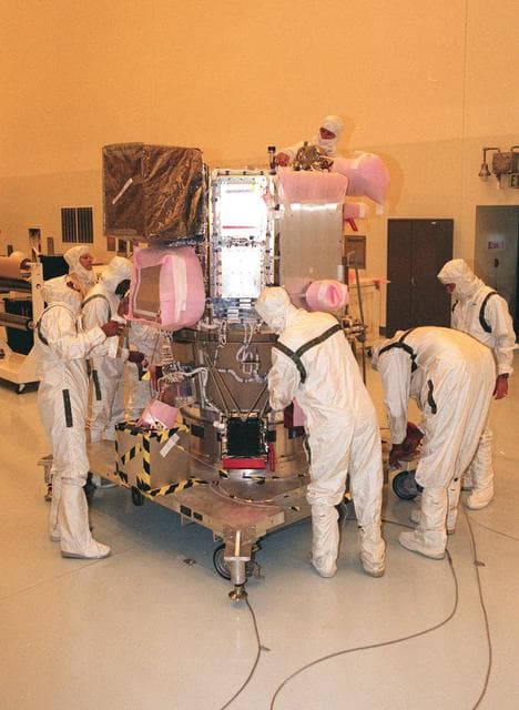 NASA image: KSC-98pc933