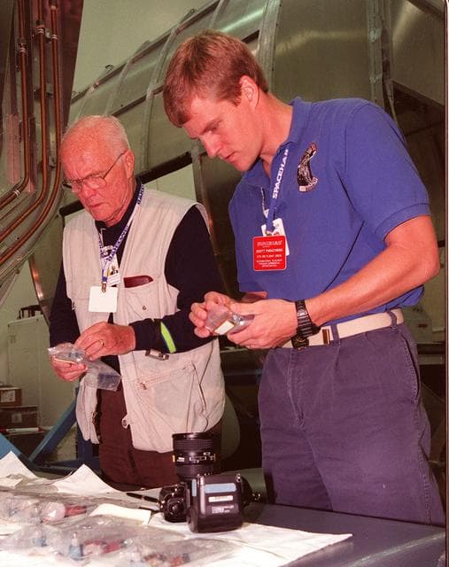 NASA image: KSC-98pc949