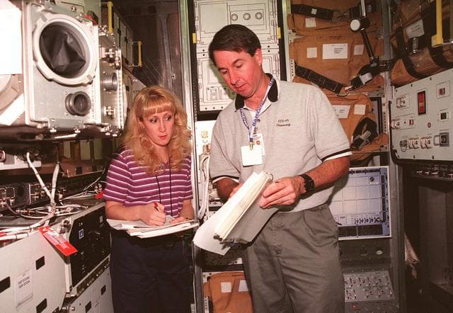 NASA image: KSC-98pc951