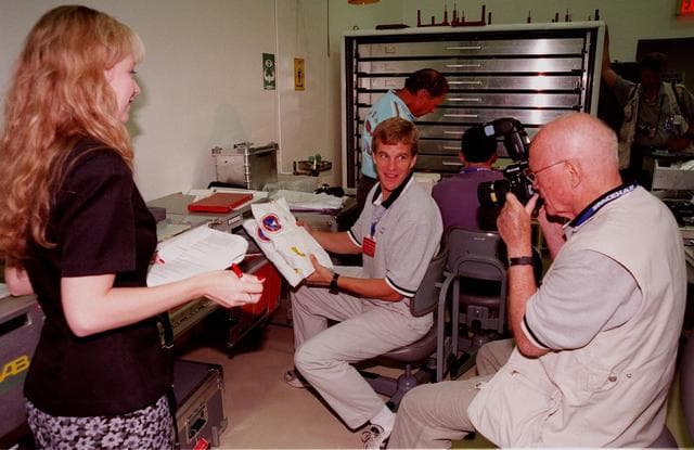 NASA image: KSC-98pc958