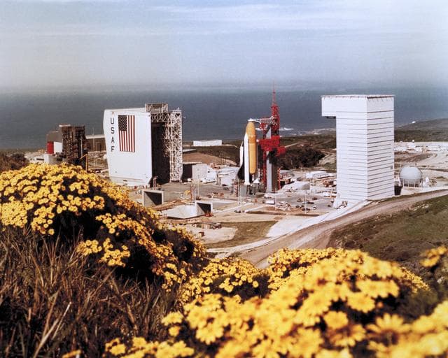 NASA image: KSC-99PP-1051