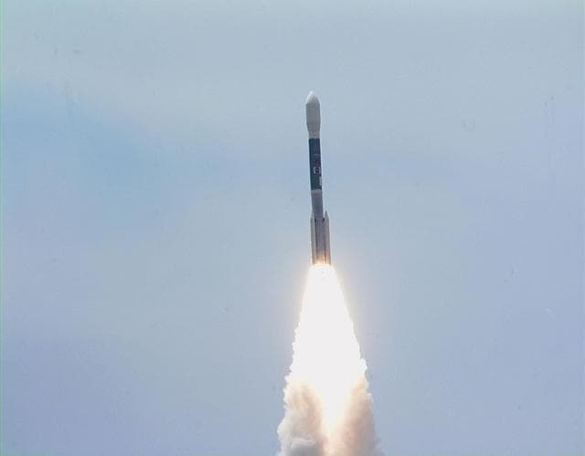 NASA image: KSC-99padig003