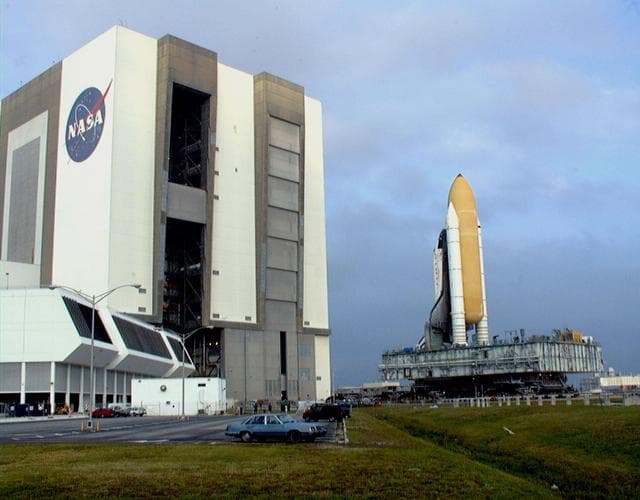 NASA image: KSC-99padig030