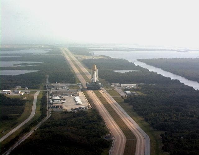 NASA image: KSC-99padig035