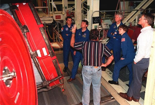 NASA image: KSC-99pc0177