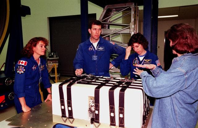 NASA image: KSC-99pd0206