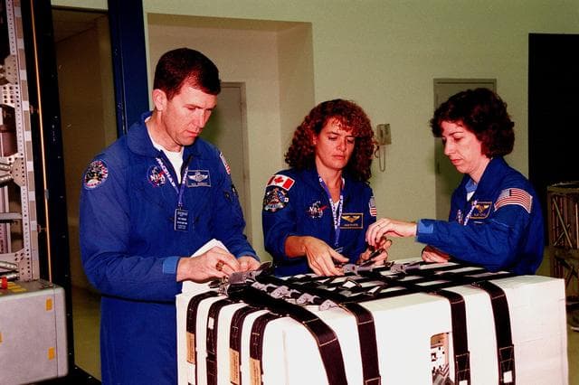 NASA image: KSC-99pd0207