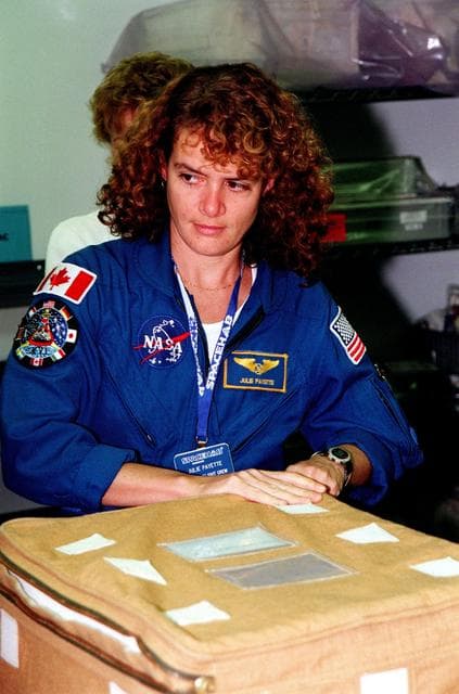 NASA image: KSC-99pp0210
