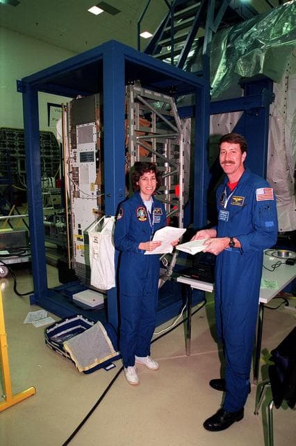 NASA image: KSC-99pp0218