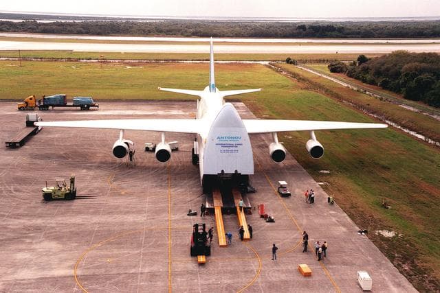 NASA image: KSC-99pp0287