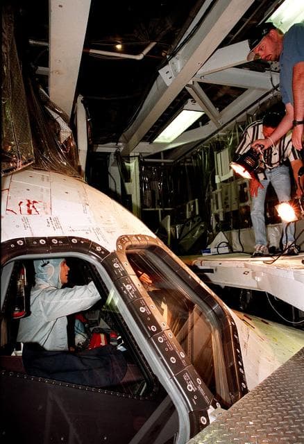 NASA image: KSC-99pp0318