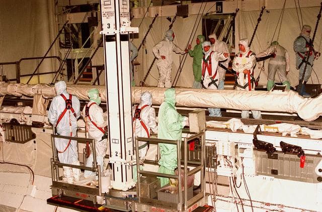 NASA image: KSC-99pp0322