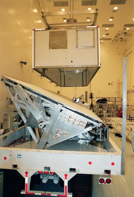 NASA image: KSC-99pp0328