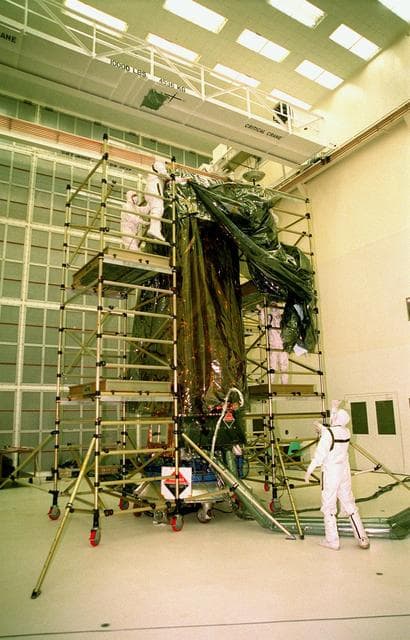 NASA image: KSC-99pp0380