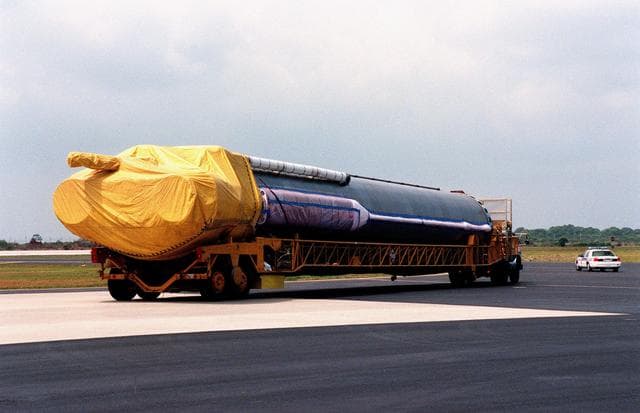 NASA image: KSC-99pp0385
