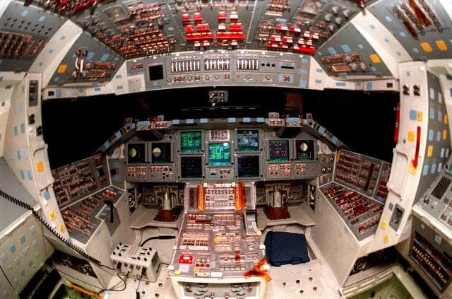 NASA image: KSC-99pp0412