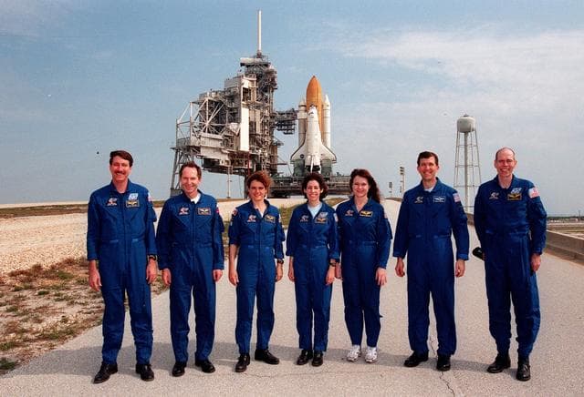NASA image: KSC-99pp0448